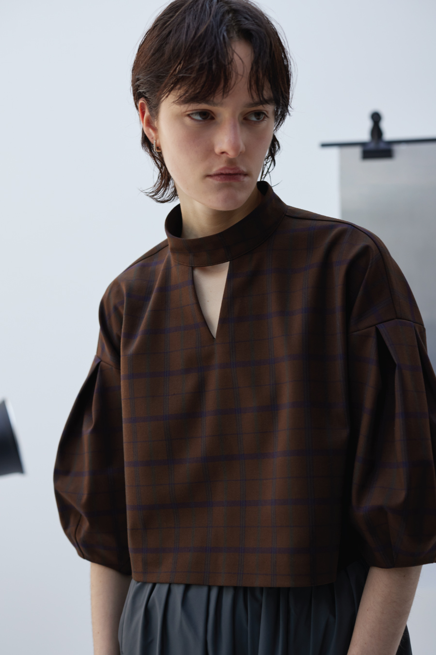 リムアーク　ポンチョ　ブラウン RIM.ARK（リムアーク）の「Stand collar poncho（ポンチョ