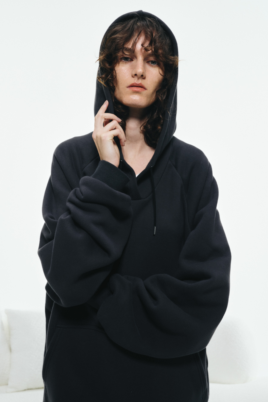 RIM.ARK リムアーク Big hoodie sweat tops ビッグフーディースウェットトップス 460JSS80-0651 ネイビー F RIM.ARK（リムアーク）の「Big hoodie sweat tops ビッグフーディー